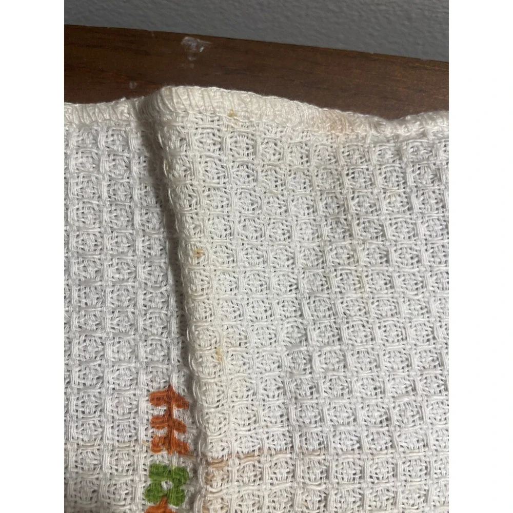 Vintage Leshner Waffle Weave Cotton Kitchen Tea Towel Retro Floral Fruit Orange